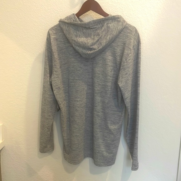 ⭐️ Dallas Cowboys ⭐️ Large Mens Grey Pullover Long Sleeve Hoodie - NWT! - Picture 3 of 5